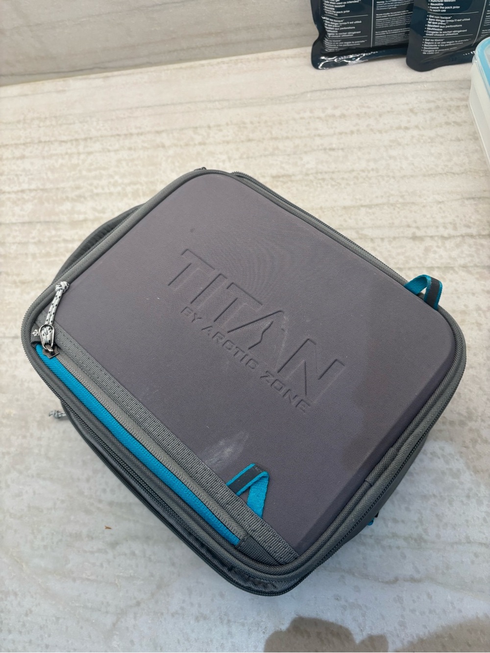 Titan Insulated Lunch Bag Gray & Blue
